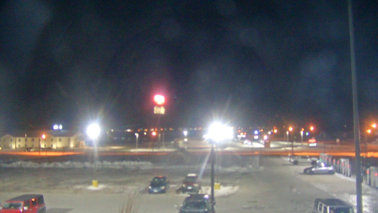 Thumbnail for current weather camera view from Amish Country Store in Lamoni, Iowa