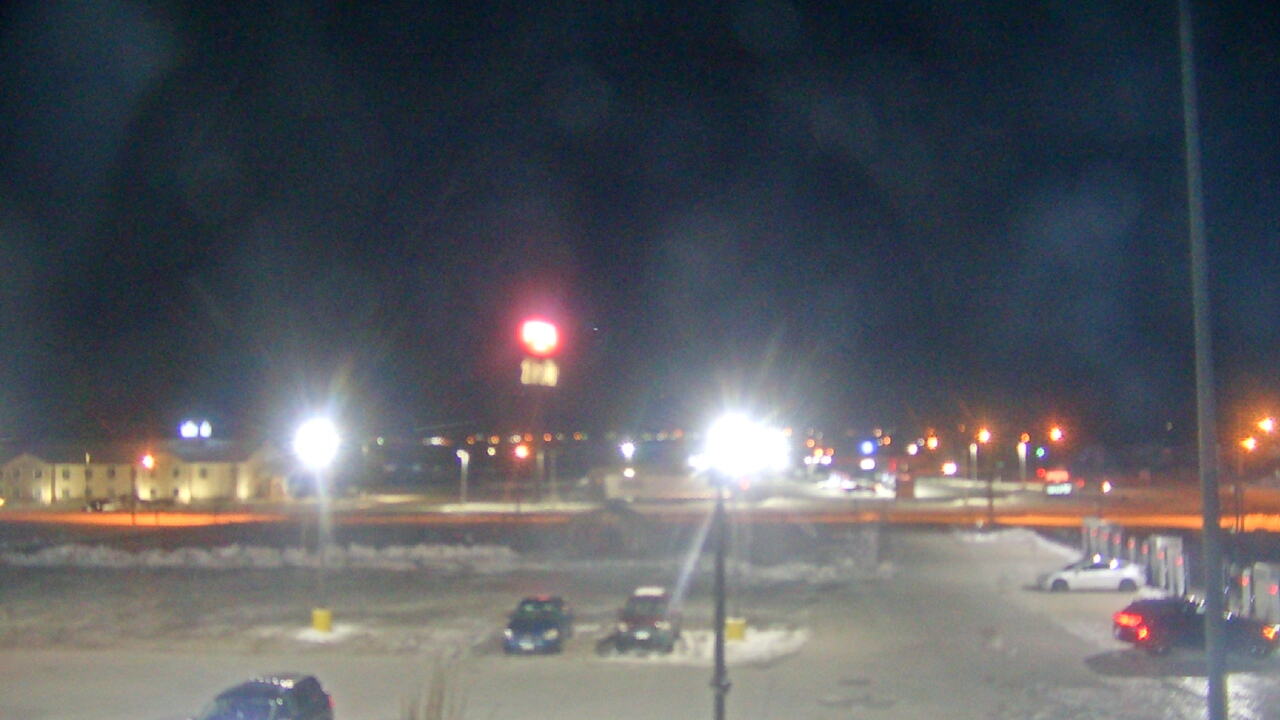 Thumbnail for current weather camera view from Amish Country Store in Lamoni, Iowa