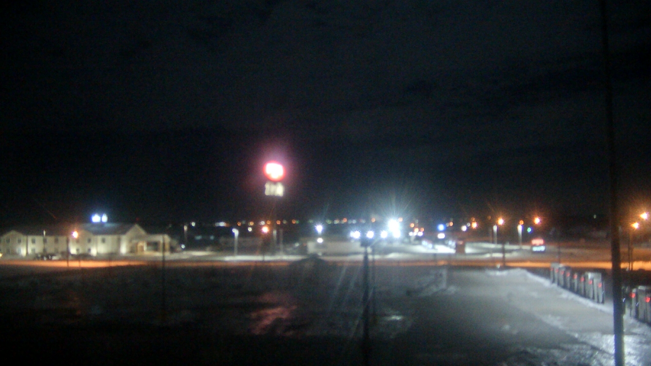 Thumbnail for current weather camera view from Amish Country Store in Lamoni, Iowa