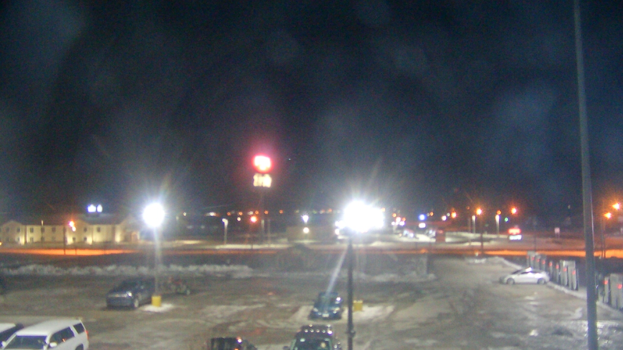 Thumbnail for current weather camera view from Amish Country Store in Lamoni, Iowa