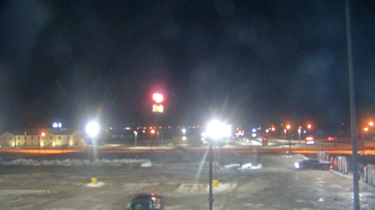 Thumbnail for current weather camera view from Amish Country Store in Lamoni, Iowa