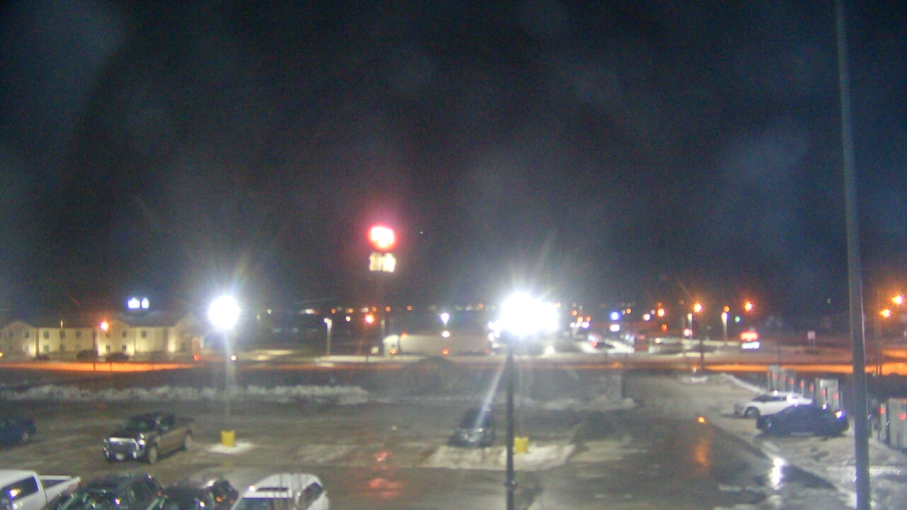 Thumbnail for current weather camera view from Amish Country Store in Lamoni, Iowa