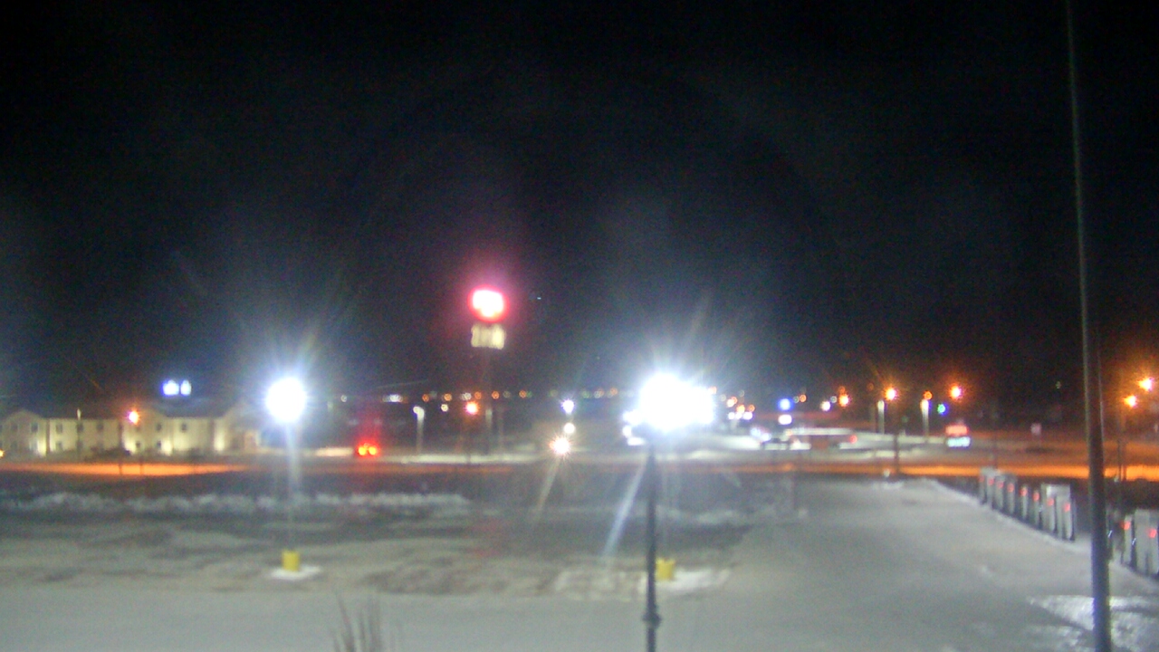 Thumbnail for current weather camera view from Amish Country Store in Lamoni, Iowa