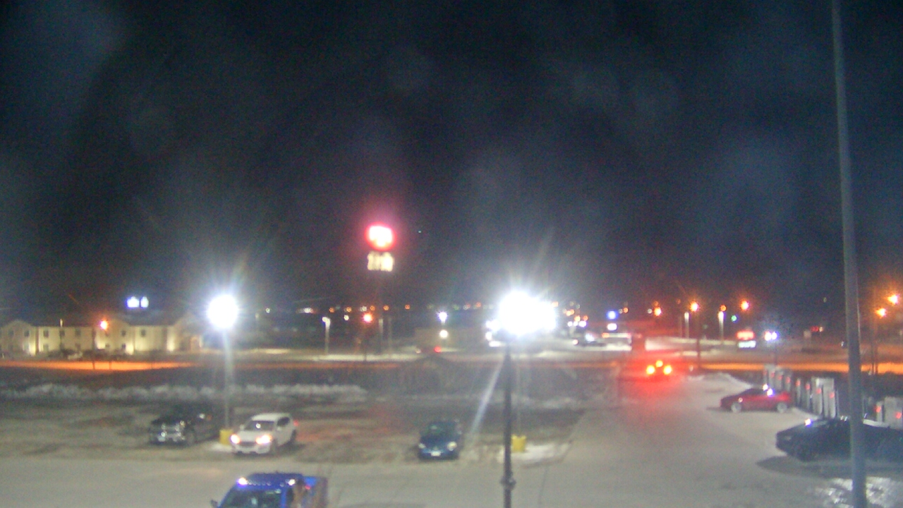 Thumbnail for current weather camera view from Amish Country Store in Lamoni, Iowa