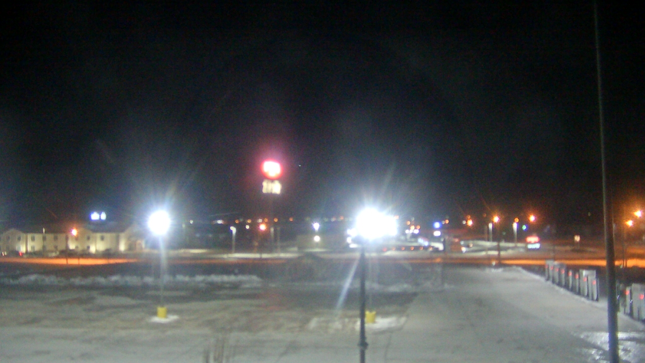 Thumbnail for current weather camera view from Amish Country Store in Lamoni, Iowa