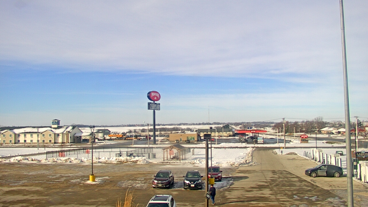Thumbnail for current weather camera view from Amish Country Store in Lamoni, Iowa