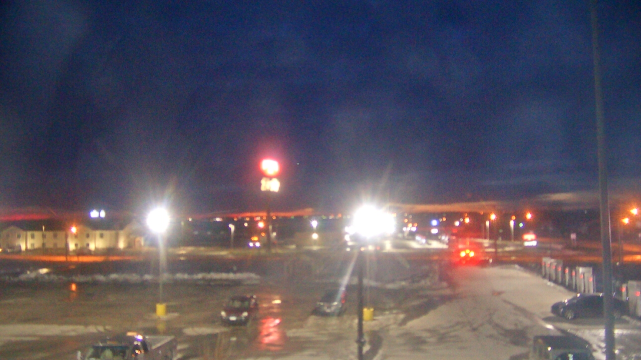 Thumbnail for current weather camera view from Amish Country Store in Lamoni, Iowa
