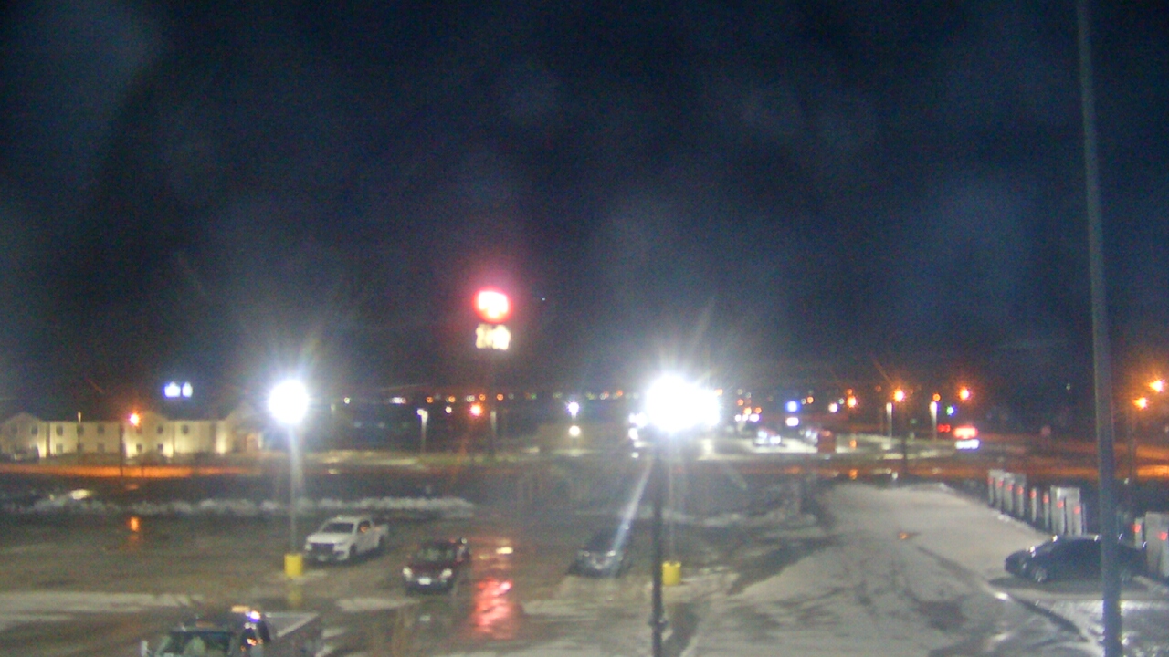 Thumbnail for current weather camera view from Amish Country Store in Lamoni, Iowa