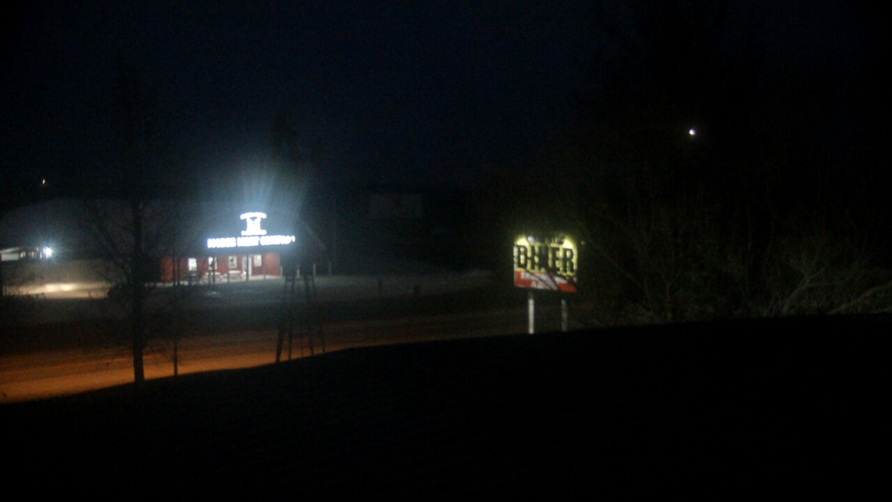 Thumbnail for current weather camera view from Amish Country Store in Lamoni, Iowa