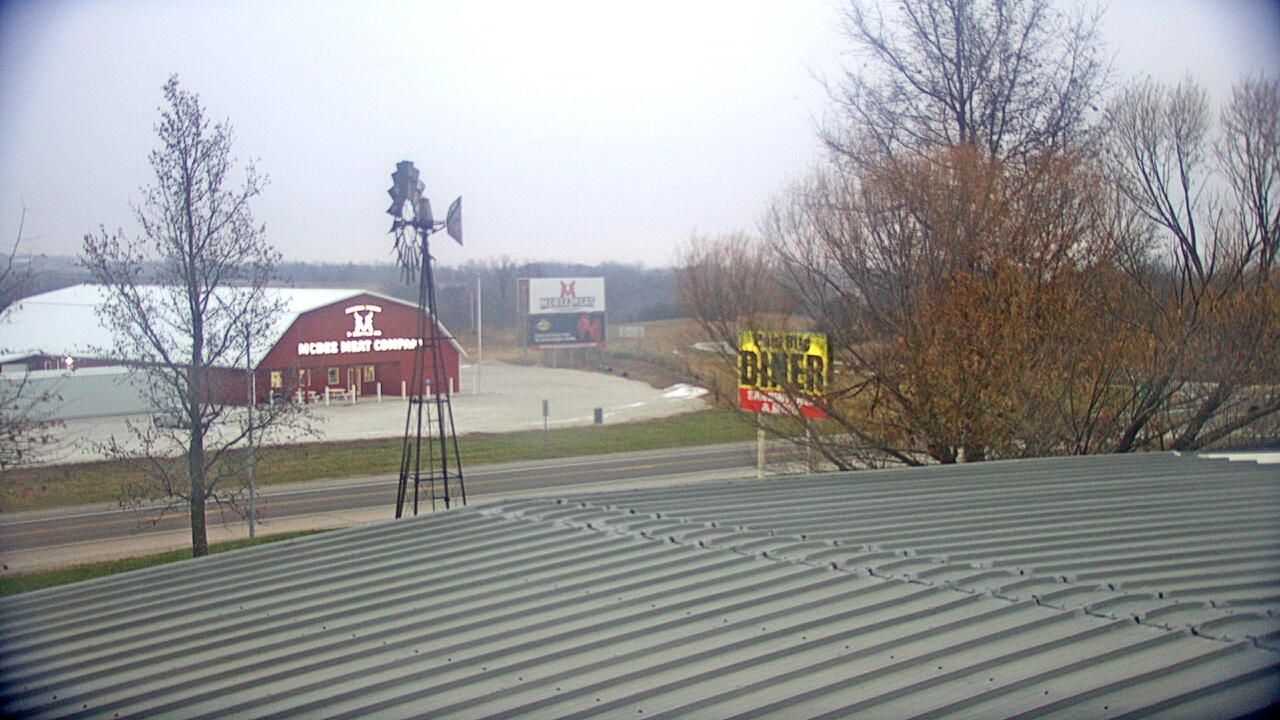 Thumbnail for current weather camera view from Amish Country Store in Lamoni, Iowa