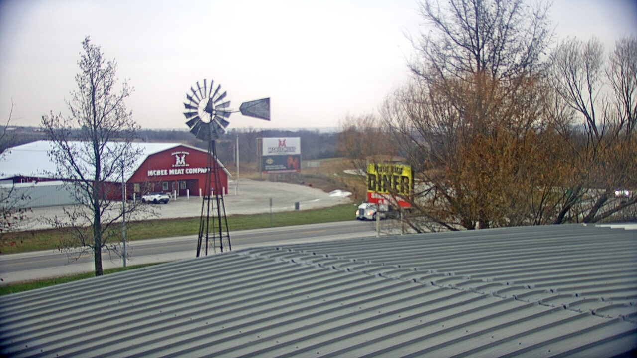Thumbnail for current weather camera view from Amish Country Store in Lamoni, Iowa