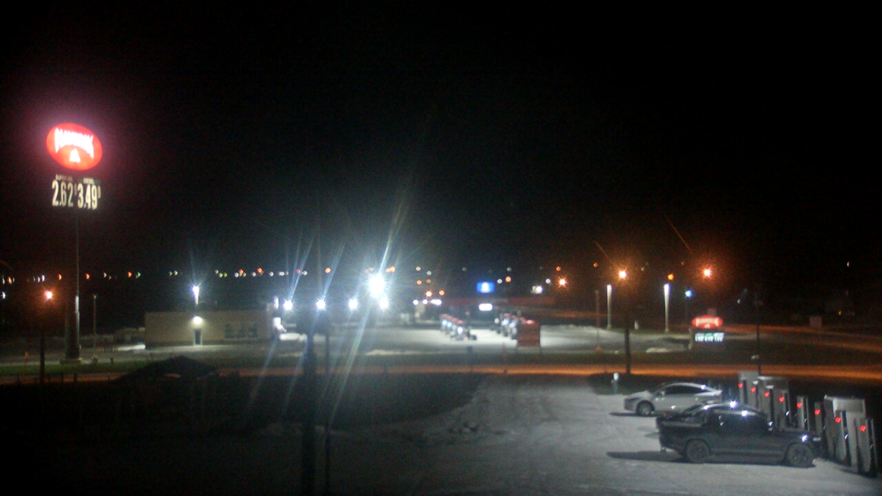 Thumbnail for current weather camera view from Amish Country Store in Lamoni, Iowa