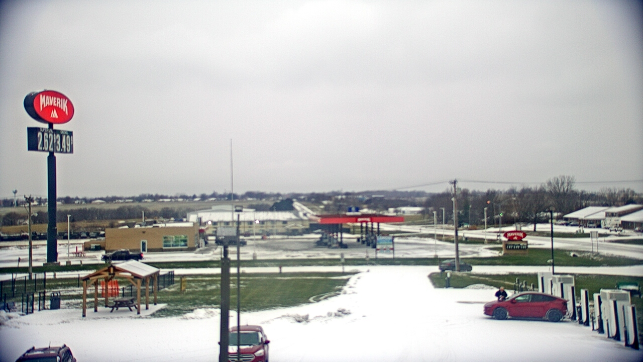 Thumbnail for current weather camera view from Amish Country Store in Lamoni, Iowa
