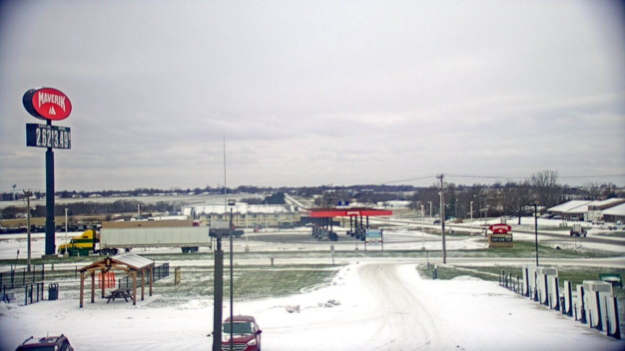 Thumbnail for current weather camera view from Amish Country Store in Lamoni, Iowa