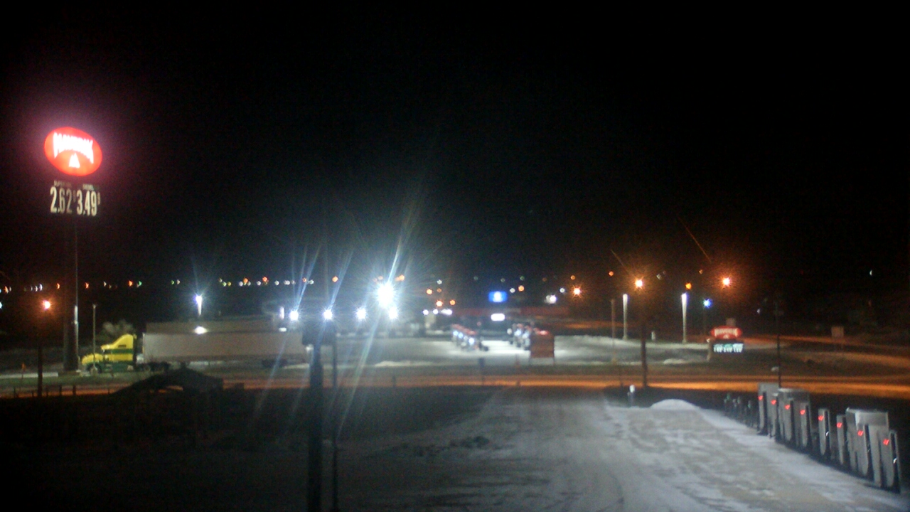 Thumbnail for current weather camera view from Amish Country Store in Lamoni, Iowa