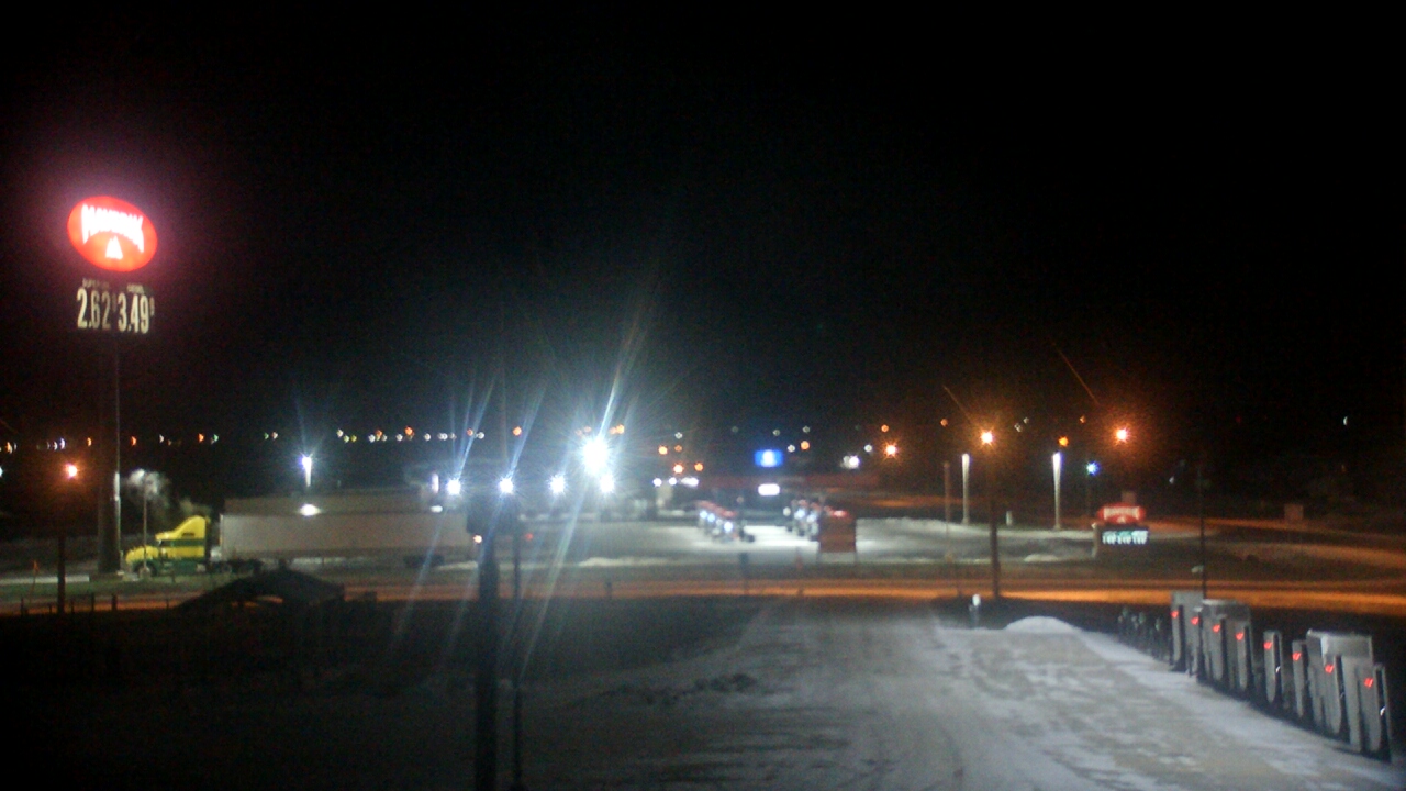 Thumbnail for current weather camera view from Amish Country Store in Lamoni, Iowa