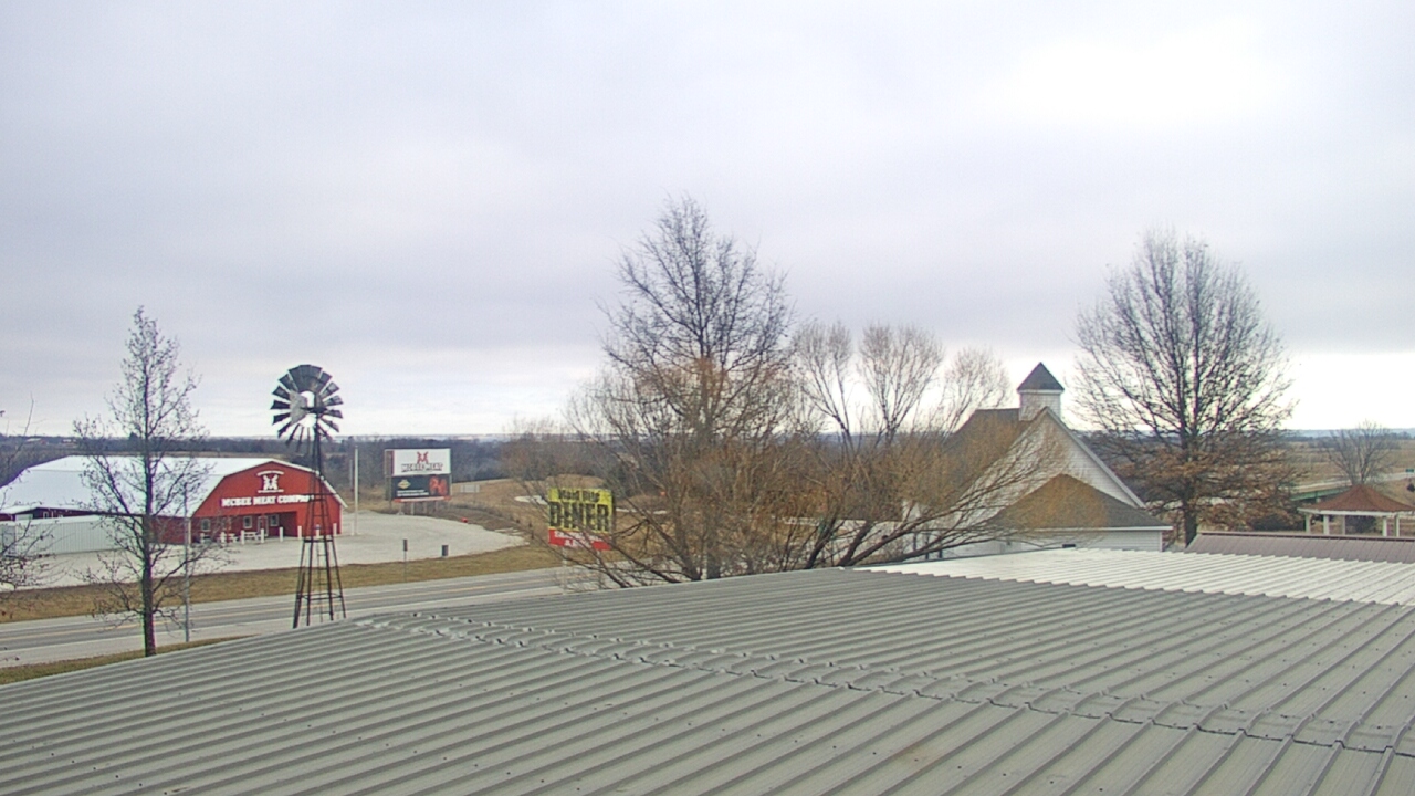 Thumbnail for current weather camera view from Amish Country Store in Lamoni, Iowa