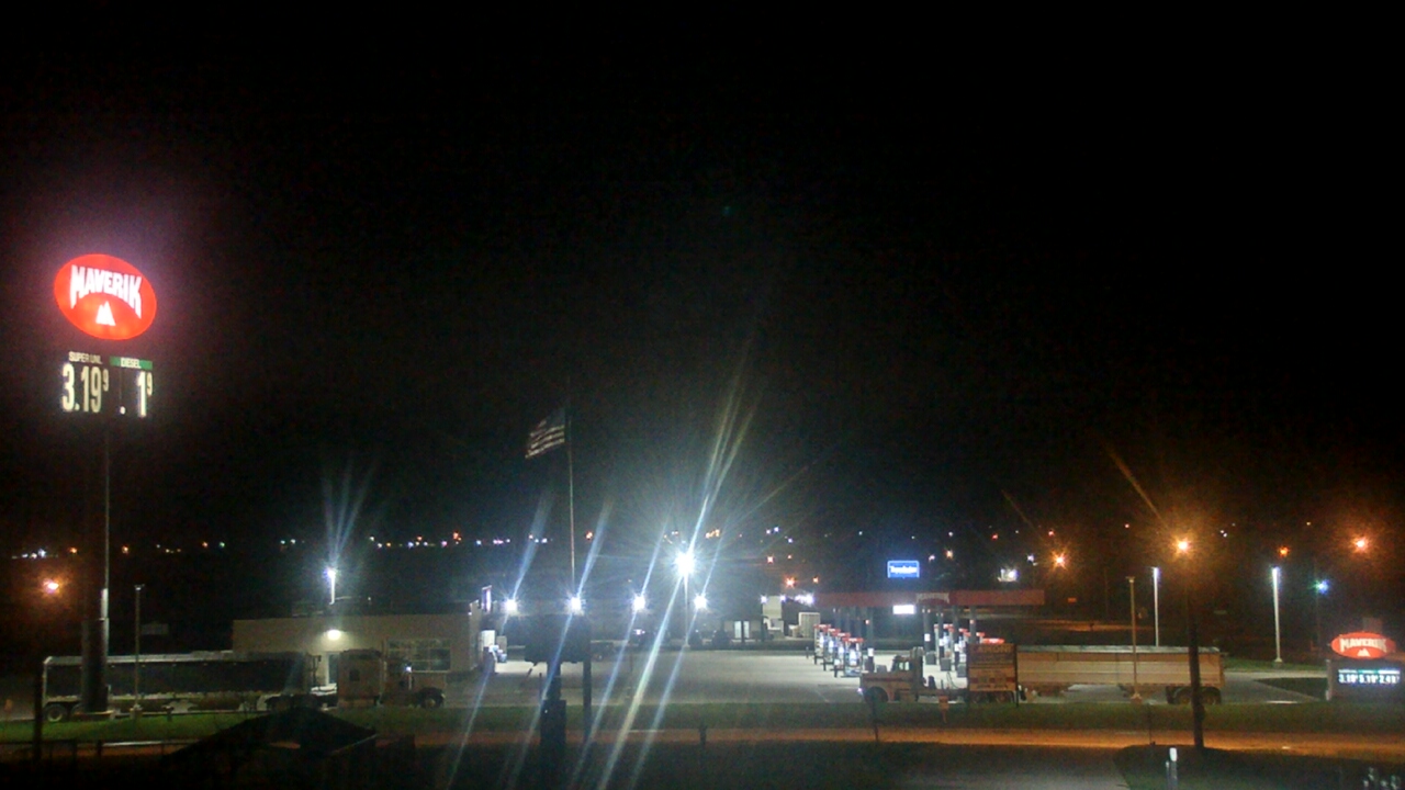 Thumbnail for current weather camera view from Amish Country Store in Lamoni, Iowa