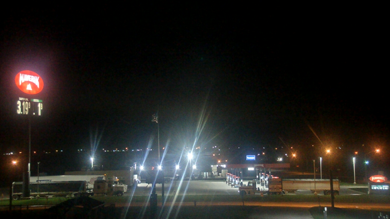 Thumbnail for current weather camera view from Amish Country Store in Lamoni, Iowa