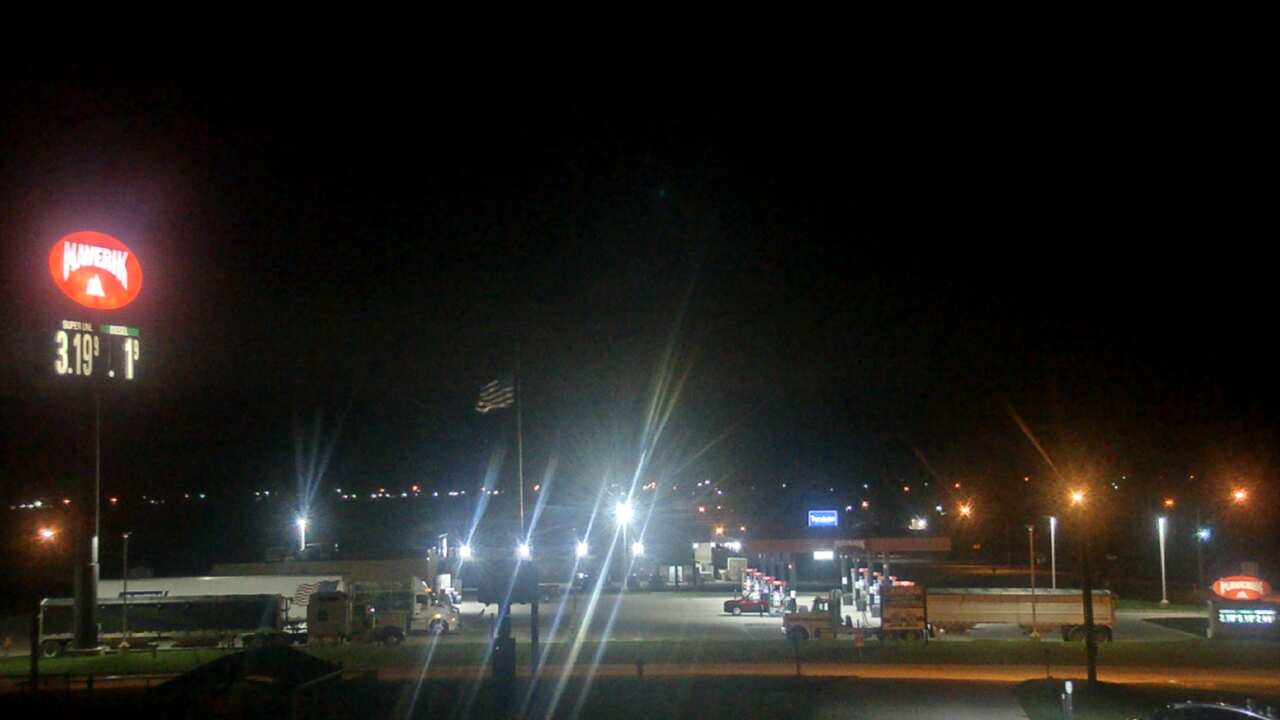 Thumbnail for current weather camera view from Amish Country Store in Lamoni, Iowa