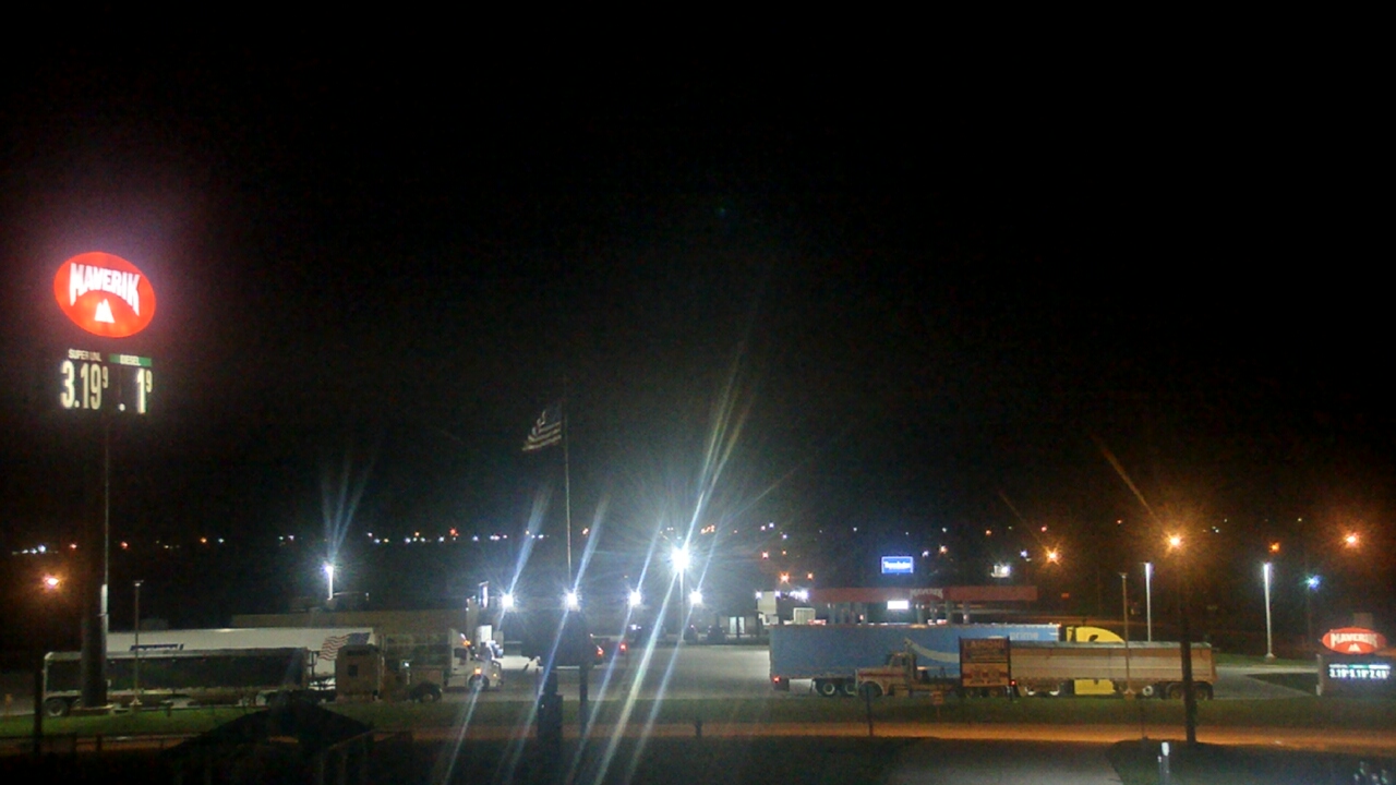 Thumbnail for current weather camera view from Amish Country Store in Lamoni, Iowa