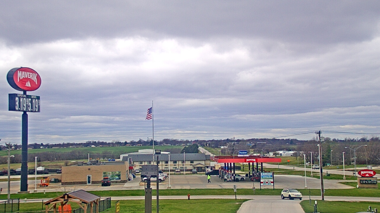 Thumbnail for current weather camera view from Amish Country Store in Lamoni, Iowa