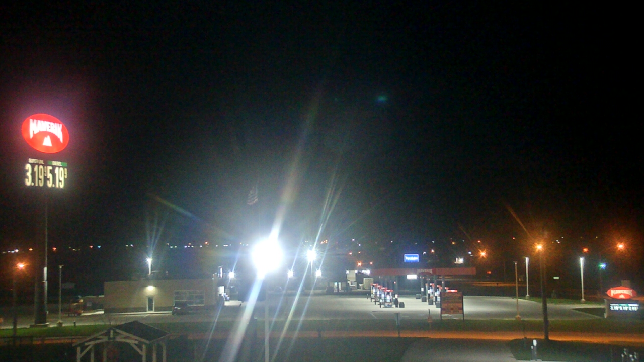 Thumbnail for current weather camera view from Amish Country Store in Lamoni, Iowa