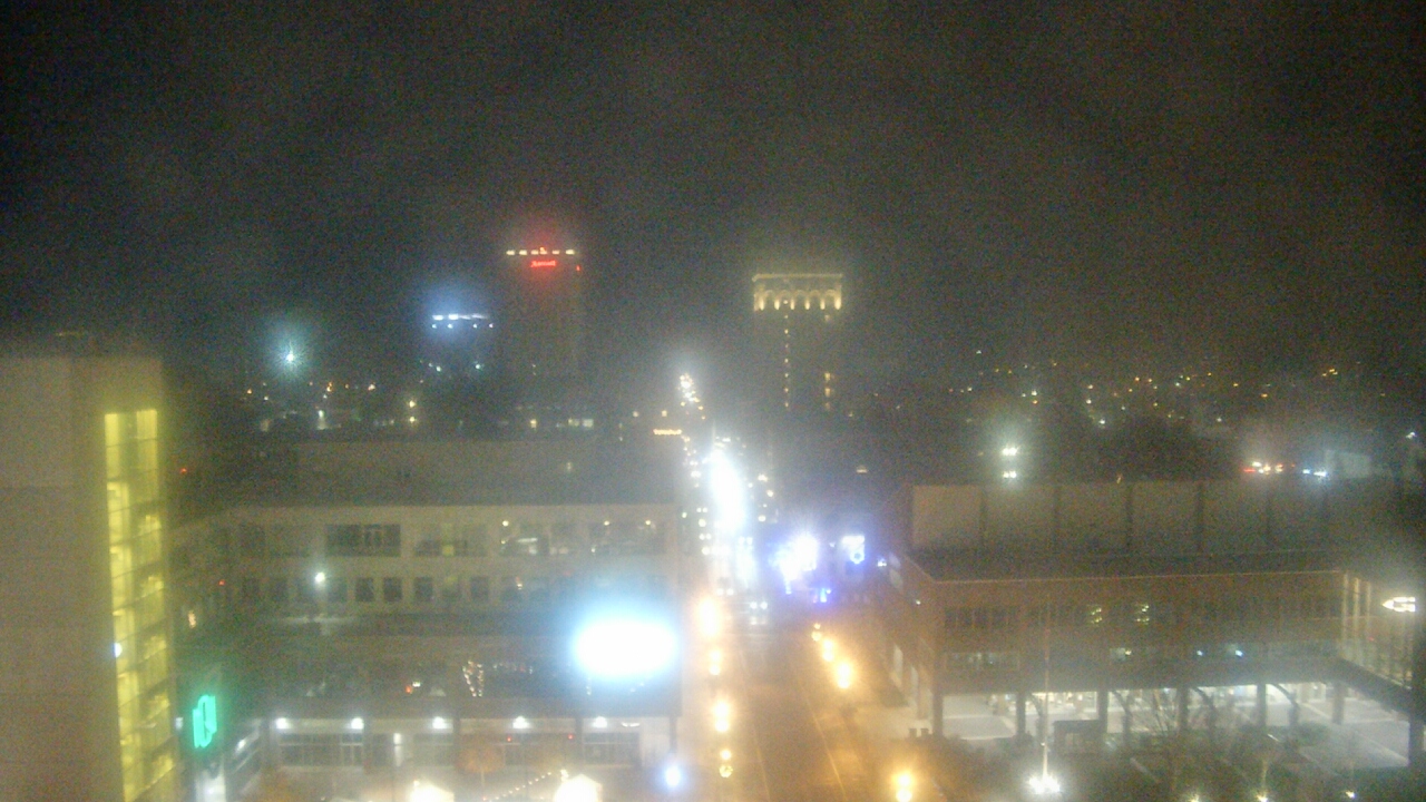 Thumbnail for current weather camera view from The Imperial Ballrooms at Holiday Inn Lancaster in Lancaster, Pennsylvania