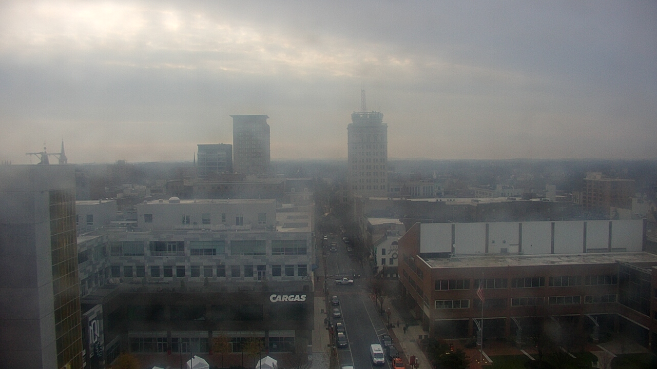 Thumbnail for current weather camera view from The Imperial Ballrooms at Holiday Inn Lancaster in Lancaster, Pennsylvania