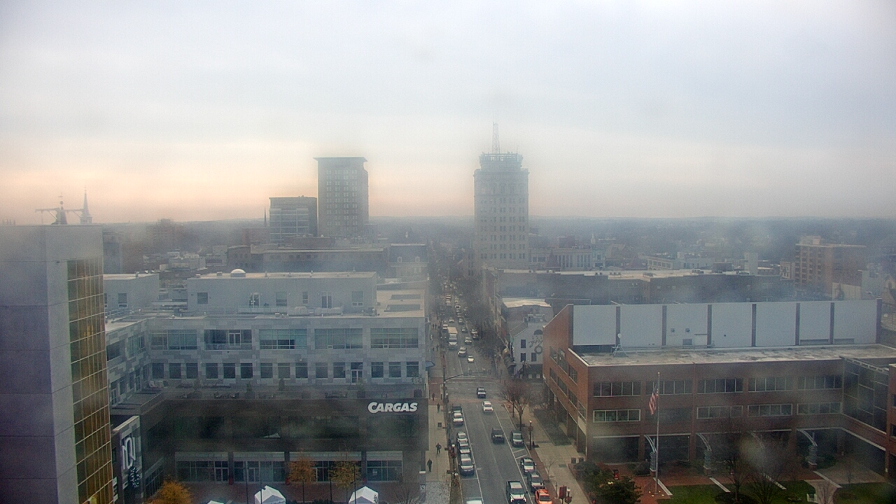 Thumbnail for current weather camera view from The Imperial Ballrooms at Holiday Inn Lancaster in Lancaster, Pennsylvania