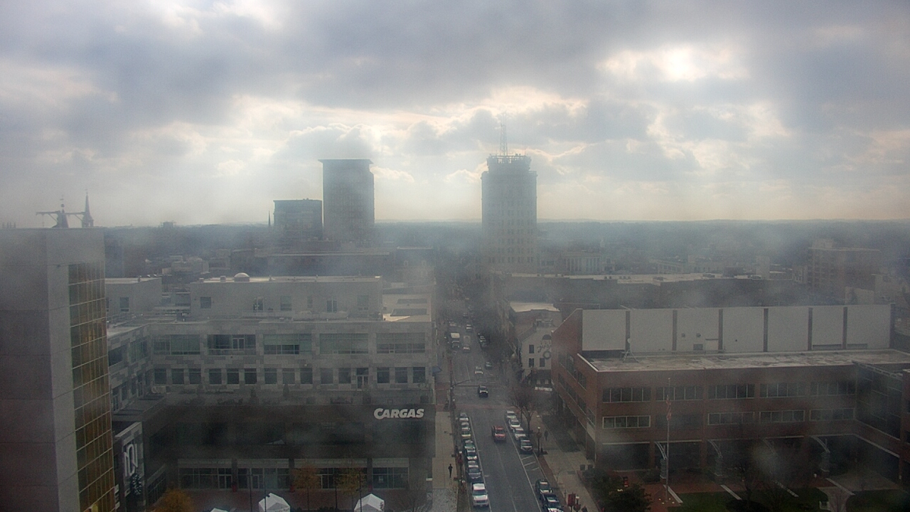 Thumbnail for current weather camera view from The Imperial Ballrooms at Holiday Inn Lancaster in Lancaster, Pennsylvania