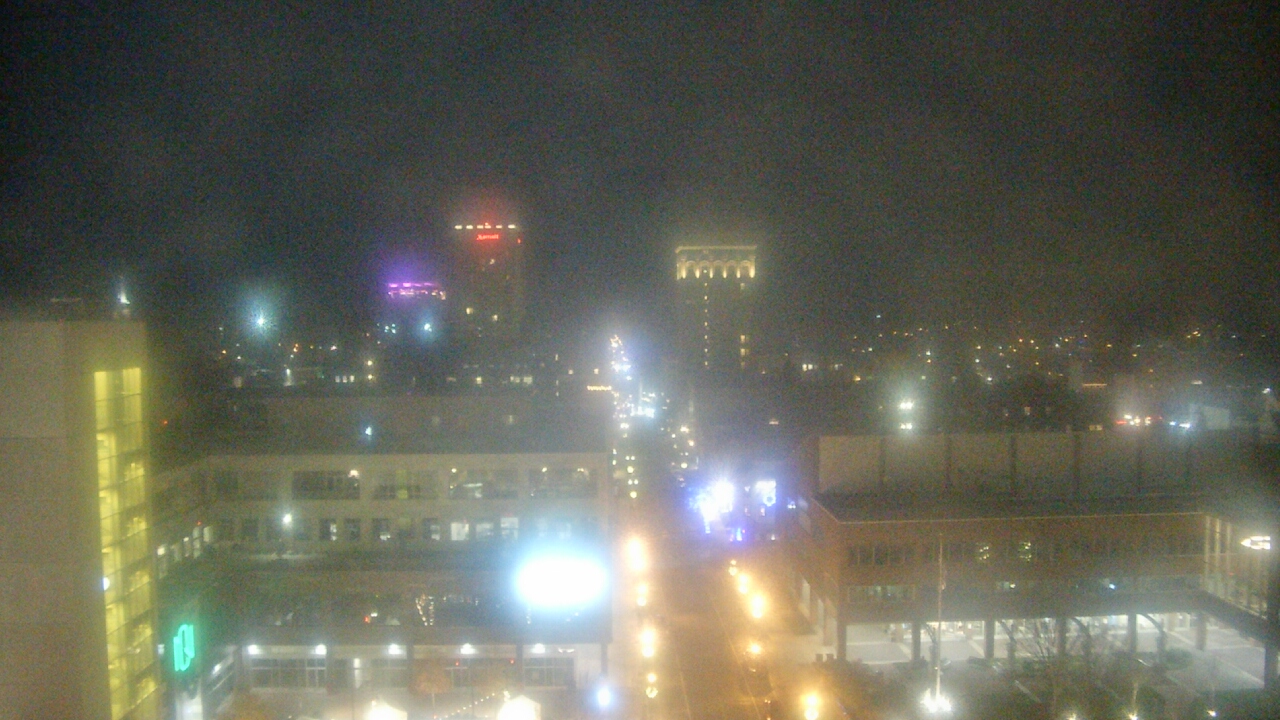 Thumbnail for current weather camera view from The Imperial Ballrooms at Holiday Inn Lancaster in Lancaster, Pennsylvania