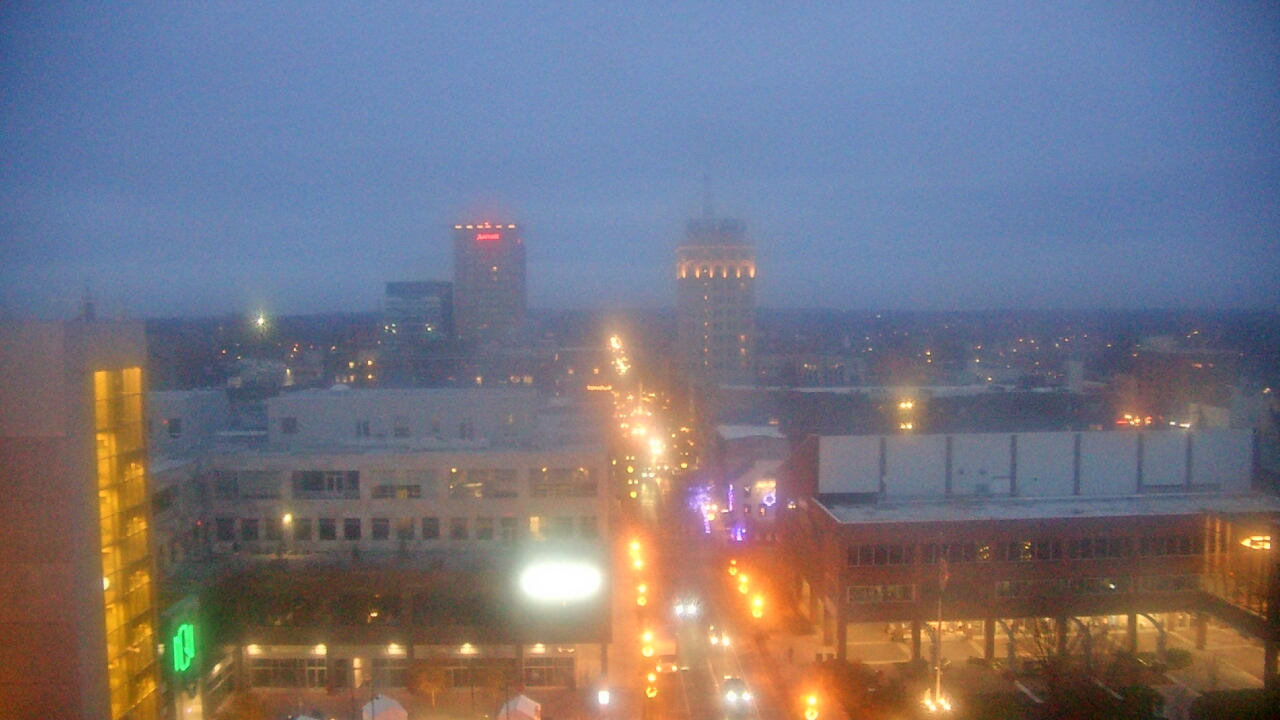Thumbnail for current weather camera view from The Imperial Ballrooms at Holiday Inn Lancaster in Lancaster, Pennsylvania