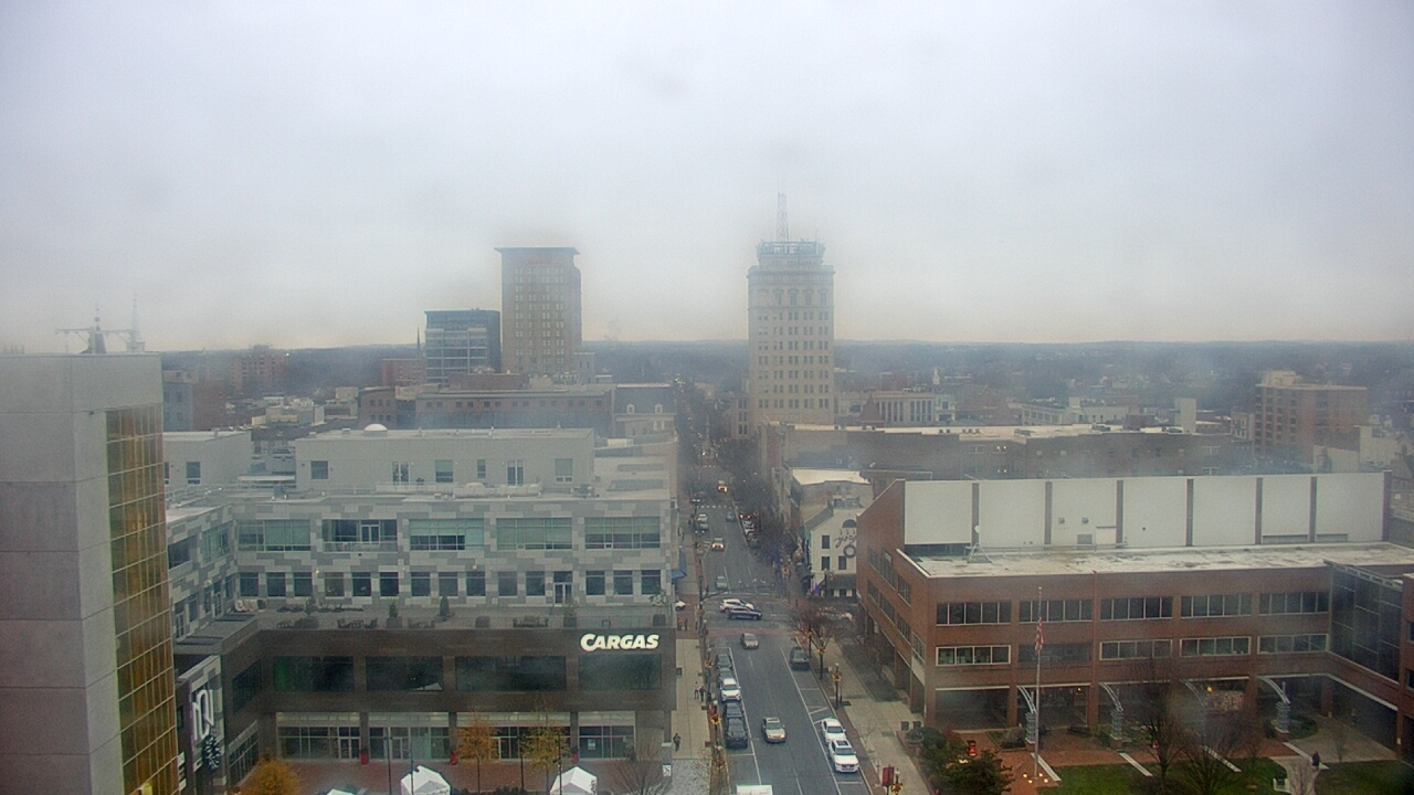 Thumbnail for current weather camera view from The Imperial Ballrooms at Holiday Inn Lancaster in Lancaster, Pennsylvania