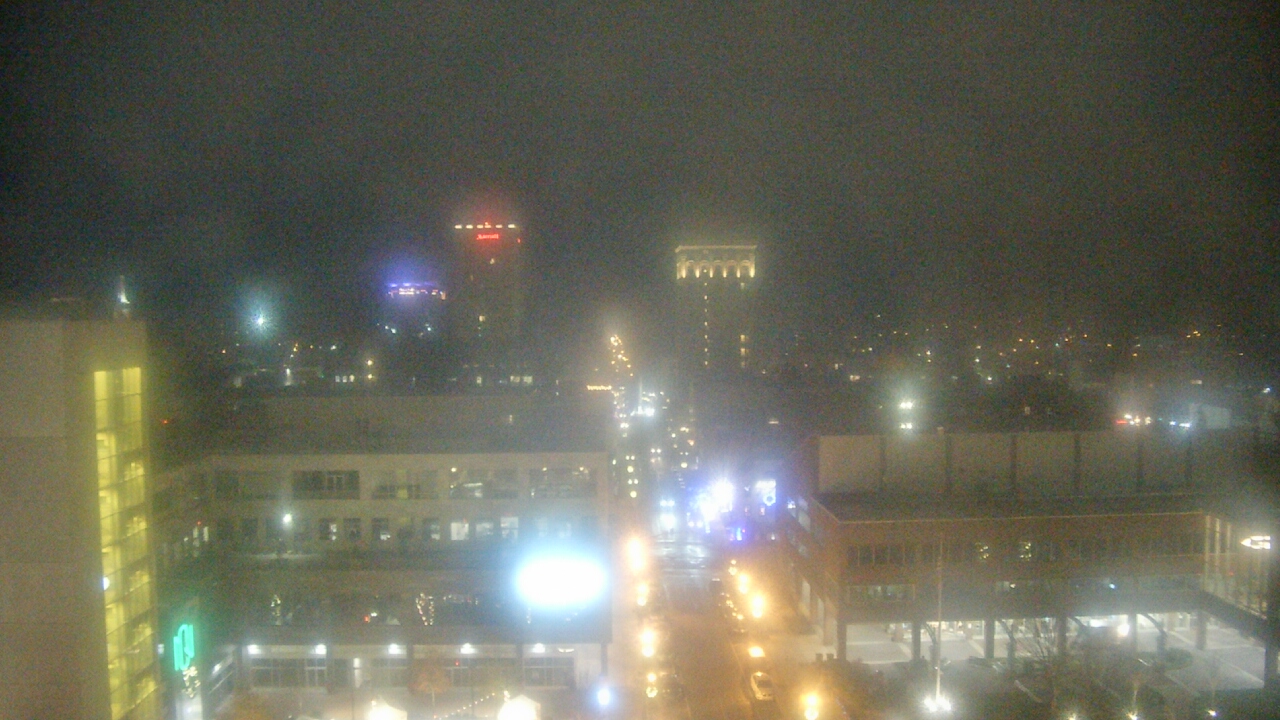 Thumbnail for current weather camera view from The Imperial Ballrooms at Holiday Inn Lancaster in Lancaster, Pennsylvania