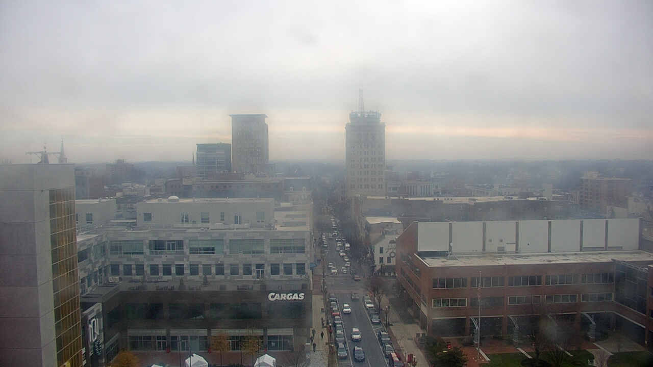 Thumbnail for current weather camera view from The Imperial Ballrooms at Holiday Inn Lancaster in Lancaster, Pennsylvania