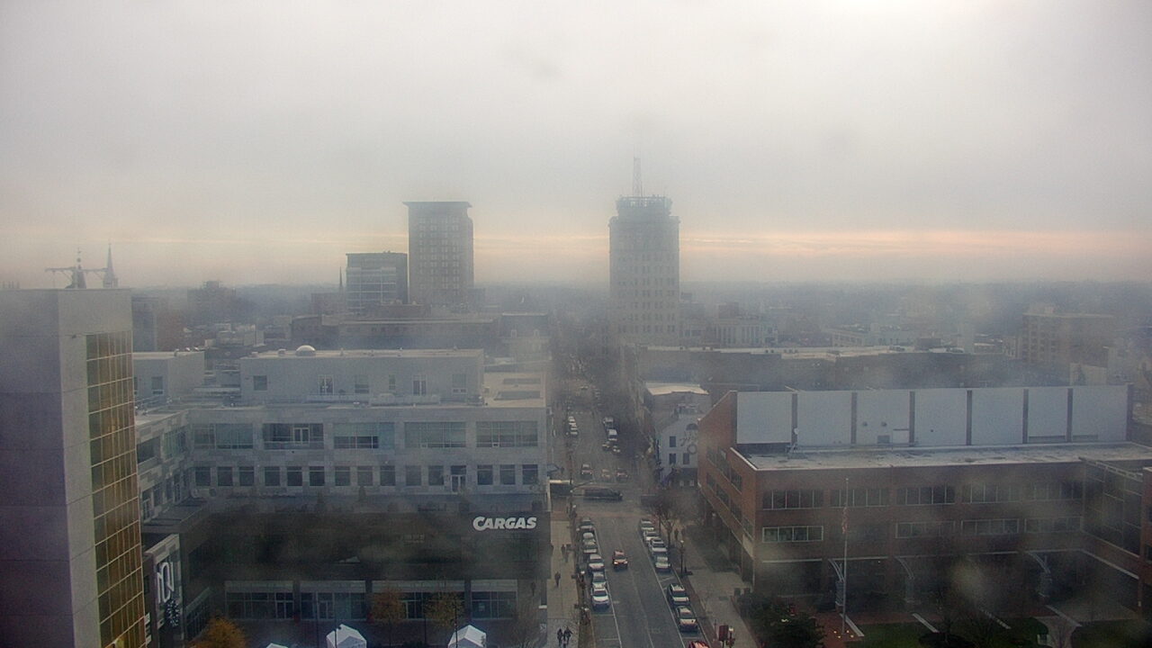 Thumbnail for current weather camera view from The Imperial Ballrooms at Holiday Inn Lancaster in Lancaster, Pennsylvania