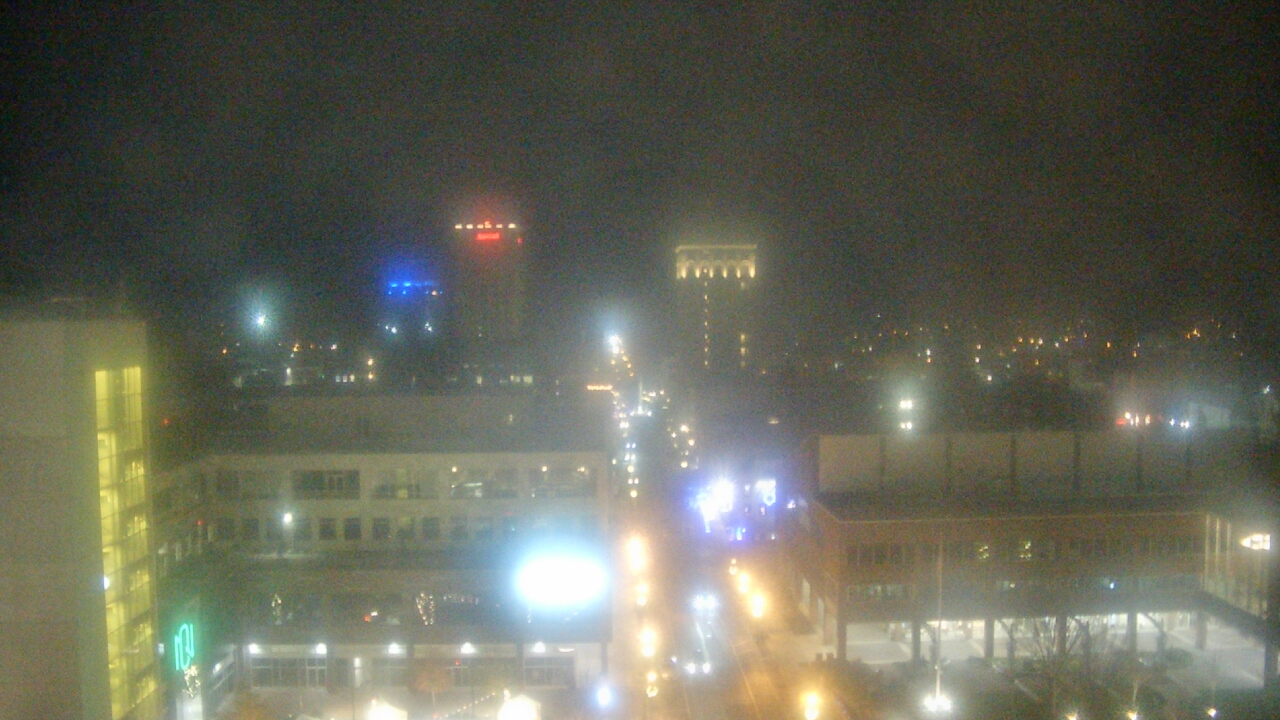 Thumbnail for current weather camera view from The Imperial Ballrooms at Holiday Inn Lancaster in Lancaster, Pennsylvania