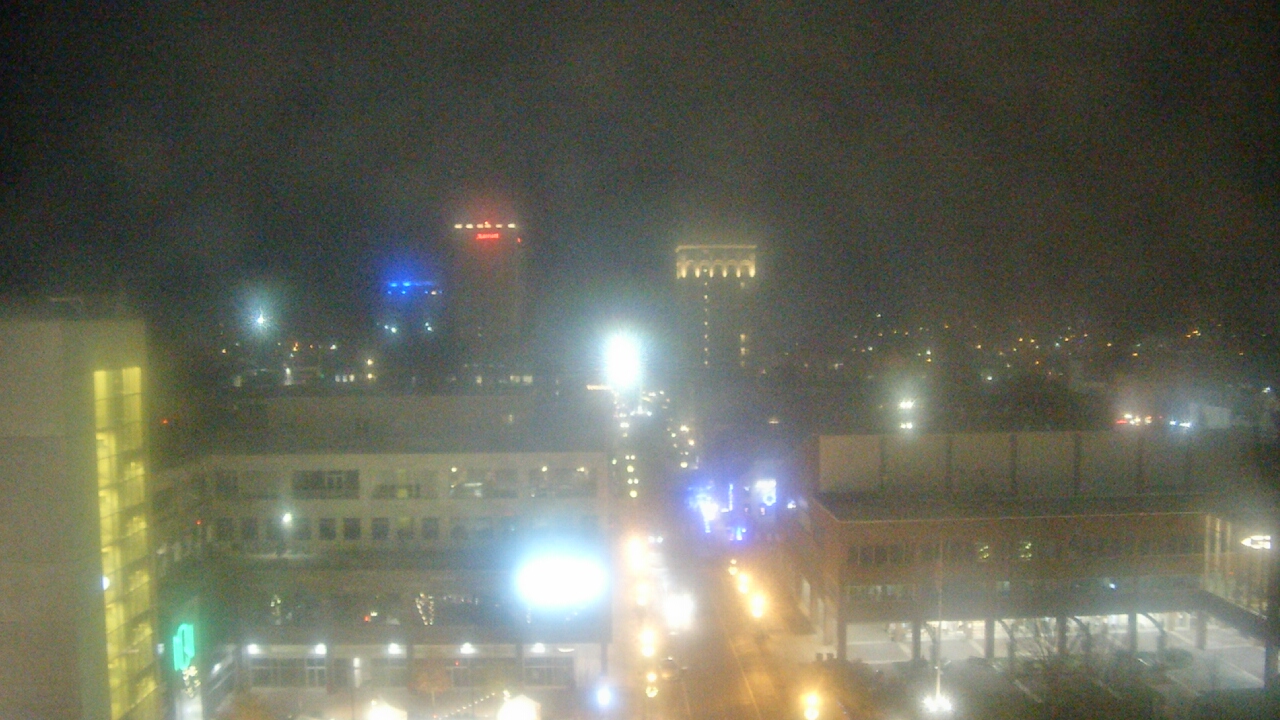 Thumbnail for current weather camera view from The Imperial Ballrooms at Holiday Inn Lancaster in Lancaster, Pennsylvania