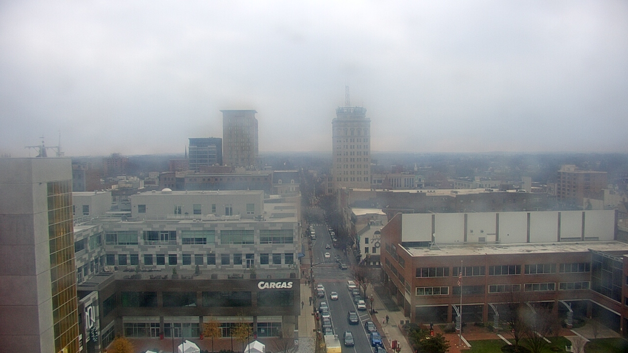 Thumbnail for current weather camera view from The Imperial Ballrooms at Holiday Inn Lancaster in Lancaster, Pennsylvania