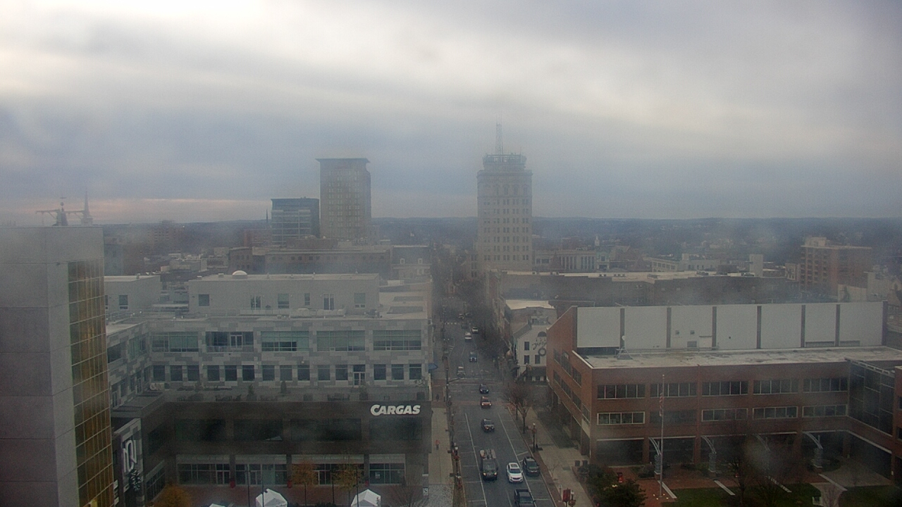 Thumbnail for current weather camera view from The Imperial Ballrooms at Holiday Inn Lancaster in Lancaster, Pennsylvania