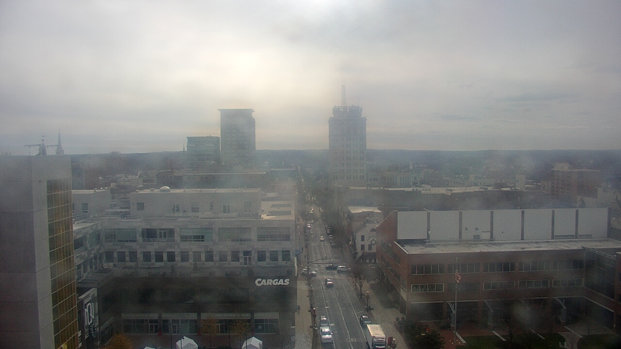 Thumbnail for current weather camera view from The Imperial Ballrooms at Holiday Inn Lancaster in Lancaster, Pennsylvania