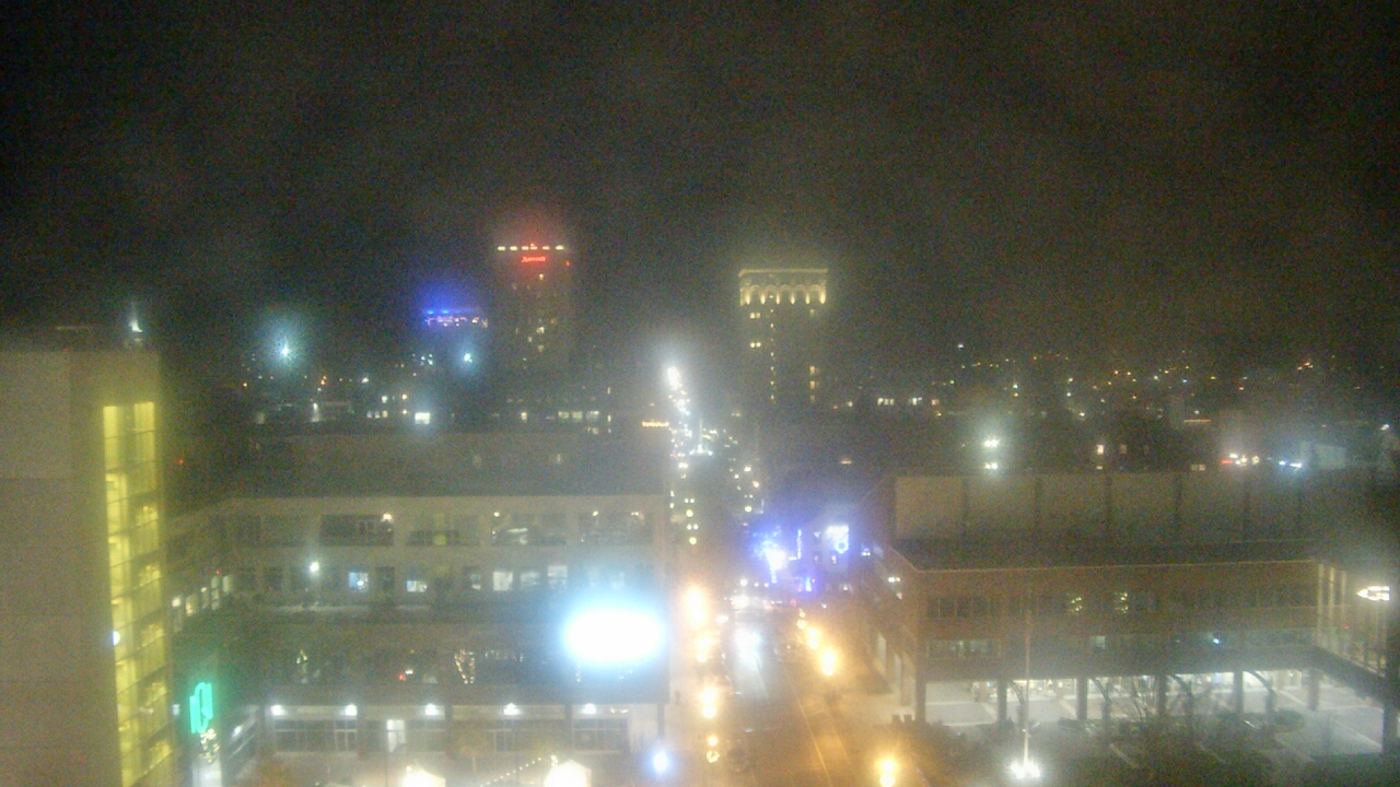 Thumbnail for current weather camera view from The Imperial Ballrooms at Holiday Inn Lancaster in Lancaster, Pennsylvania