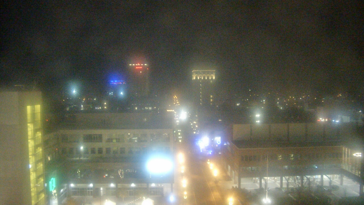 Thumbnail for current weather camera view from The Imperial Ballrooms at Holiday Inn Lancaster in Lancaster, Pennsylvania