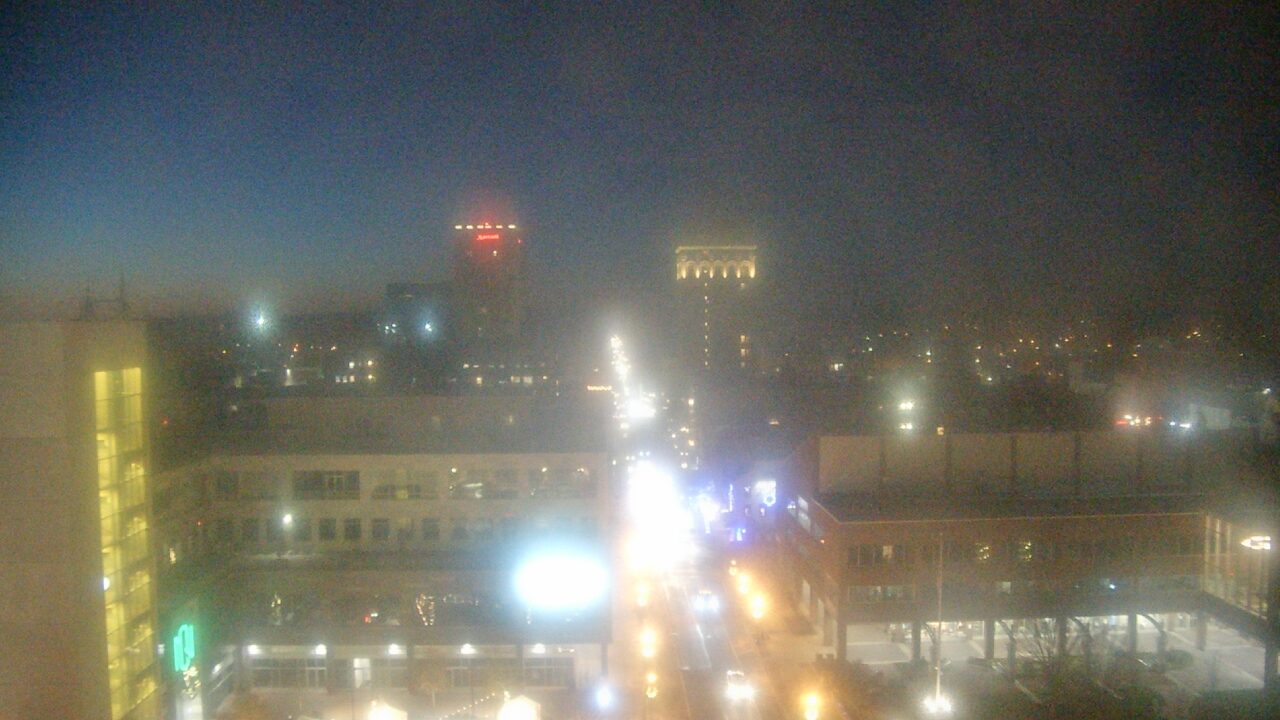 Thumbnail for current weather camera view from The Imperial Ballrooms at Holiday Inn Lancaster in Lancaster, Pennsylvania