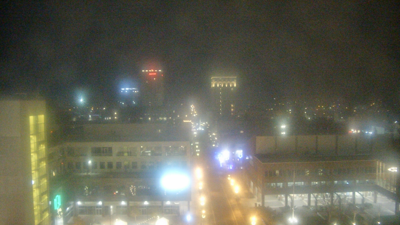 Thumbnail for current weather camera view from The Imperial Ballrooms at Holiday Inn Lancaster in Lancaster, Pennsylvania