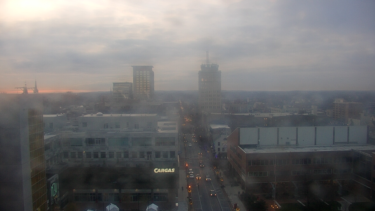 Thumbnail for current weather camera view from The Imperial Ballrooms at Holiday Inn Lancaster in Lancaster, Pennsylvania