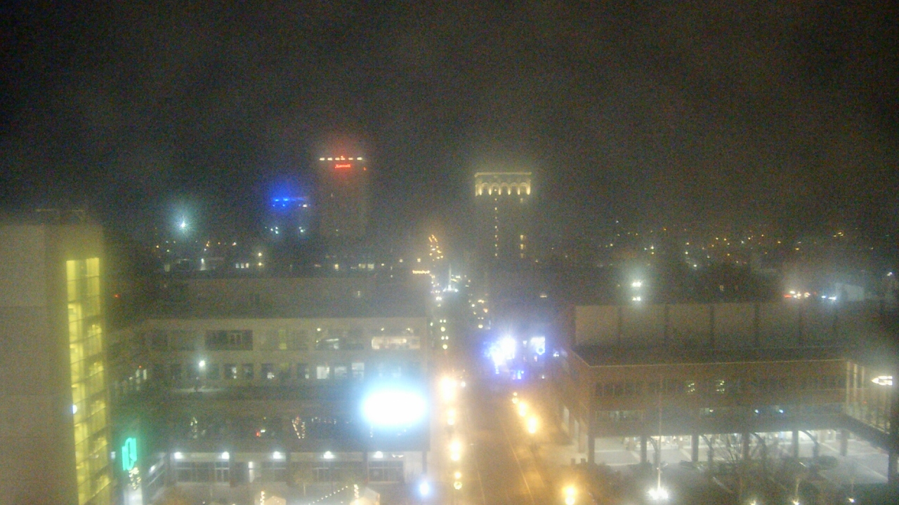 Thumbnail for current weather camera view from The Imperial Ballrooms at Holiday Inn Lancaster in Lancaster, Pennsylvania