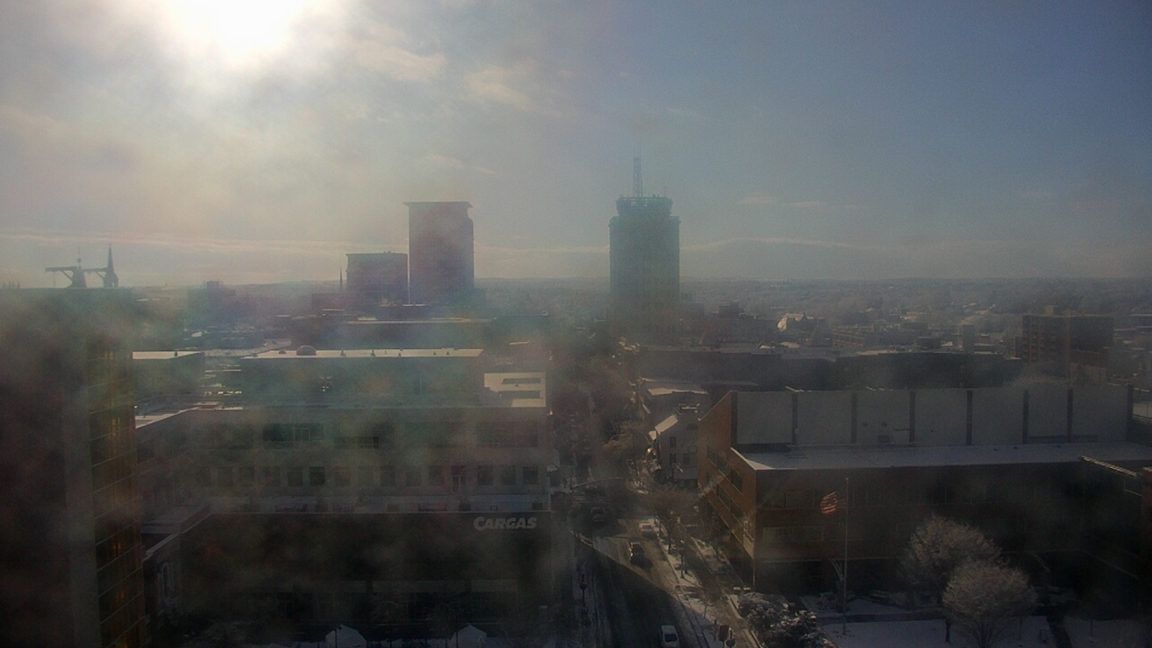 Thumbnail for current weather camera view from The Imperial Ballrooms at Holiday Inn Lancaster in Lancaster, Pennsylvania