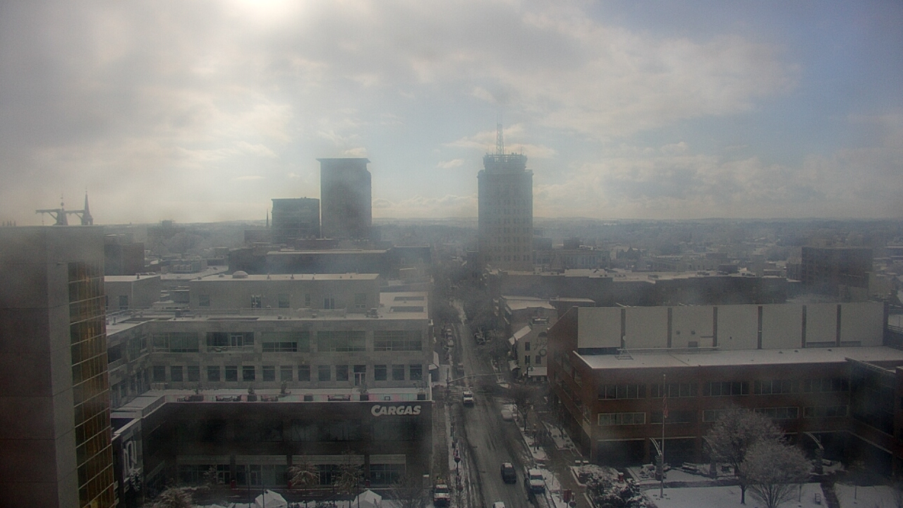 Thumbnail for current weather camera view from The Imperial Ballrooms at Holiday Inn Lancaster in Lancaster, Pennsylvania